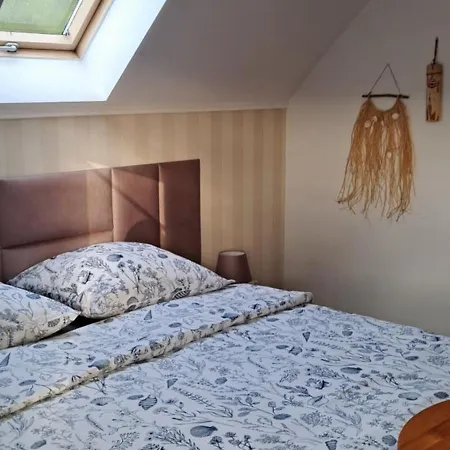 Goscinne Keja ホームステイ