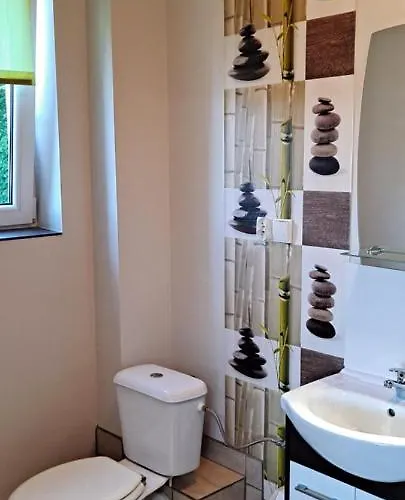 Quarto em Acomodações Particulares Goscinne Keja